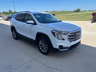 Used 2023 GMC Terrain SLT w/ Tech Package