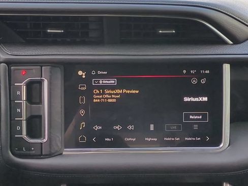 Used 2022 GMC Yukon Denali w/ Denali Premium Package AWD/4WD image 20