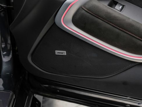 Used 2018 Chevrolet Camaro ZL1 RWD image 91