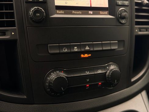 Used 2019 Mercedes-Benz Metris image 33