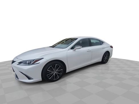 Used 2024 Lexus ES 350 w/ Premium Package FWD image 4