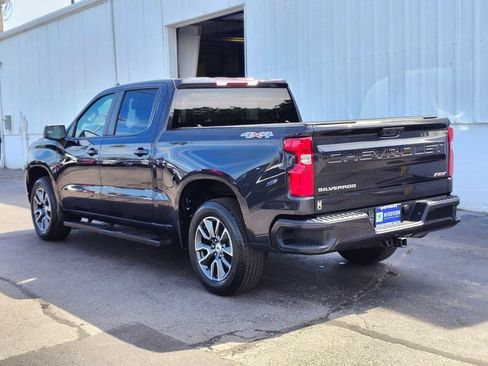 Used 2023 Chevrolet Silverado 1500 RST AWD/4WD image 3