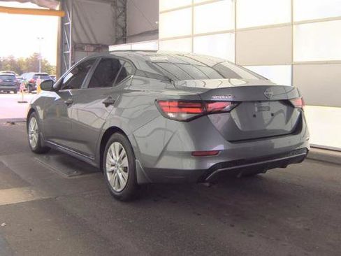 Used 2024 Nissan Sentra S FWD image 3