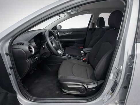 Used 2020 Kia Forte LXS image 10