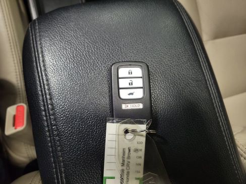 Used 2016 Honda CR-V EX-L image 16