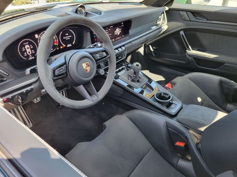 Certified 2025 Porsche 911 GT3 image 12