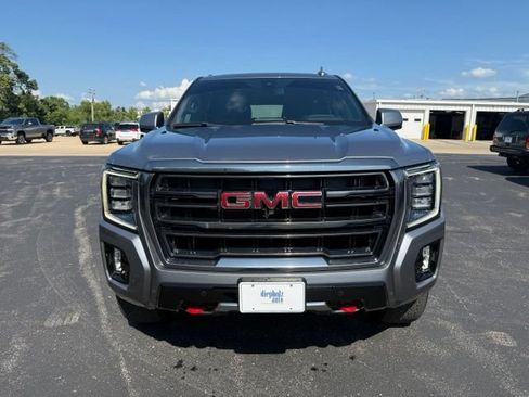 Used 2021 GMC Yukon AT4 w/ AT4 Premium Plus Package AWD/4WD image 2