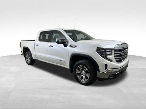 Used 2023 GMC Sierra 1500 SLT w/ SLT Convenience Package image 8