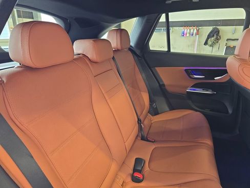 New 2026 Mercedes-Benz GLC 300 4MATIC image 12