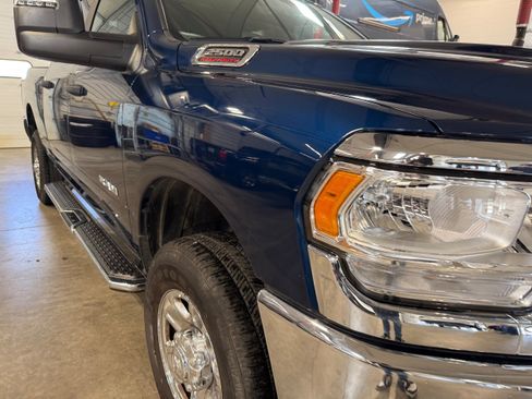 Used 2024 RAM 2500 Big Horn w/ Bed Utility Group AWD/4WD image 5