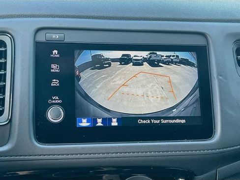 Used 2021 Honda HR-V Sport image 22