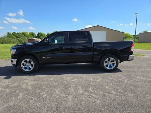 Used 2023 RAM 1500 Big Horn AWD/4WD image 3