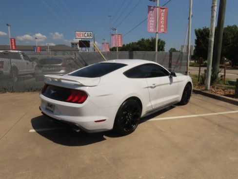 Used 2019 Ford Mustang Premium w/ Ecoboost Performance Package RWD image 9