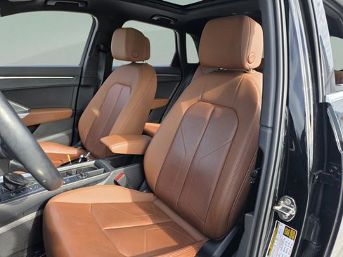 Used 2020 Audi Q3 2.0T Premium Plus image 12