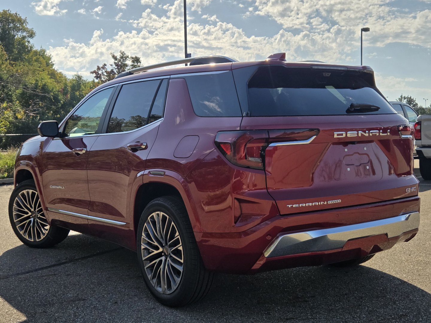 New 2027 GMC Terrain Denali AWD/4WD image 17