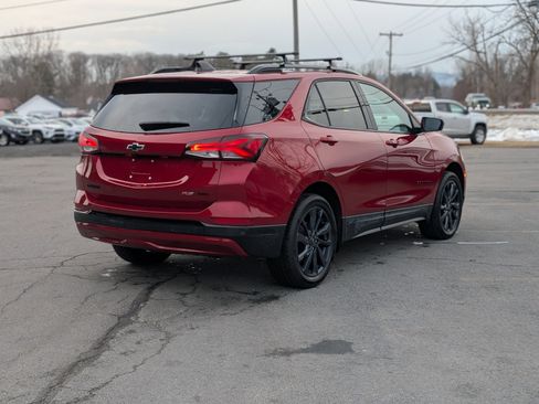 Used 2024 Chevrolet Equinox RS w/ LPO, Floor Liner Package image 11