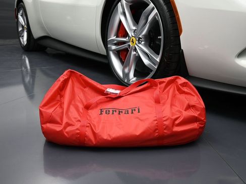 Used 2025 Ferrari 296 GTS image 31