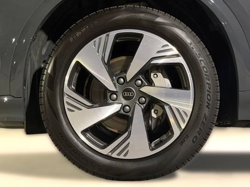 Certified 2025 Audi Q6 e-tron Premium Plus w/ Premium Plus AWD/4WD image 12