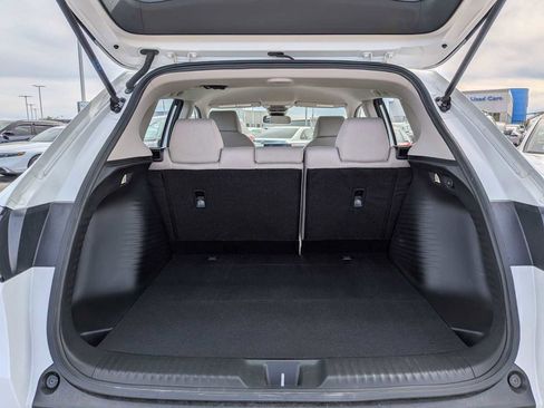 Certified 2024 Honda HR-V LX image 31