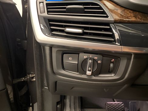 Used 2015 BMW X5 xDrive50i AWD/4WD image 17