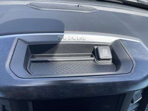 Used 2023 RAM 1500 Big Horn AWD/4WD image 22