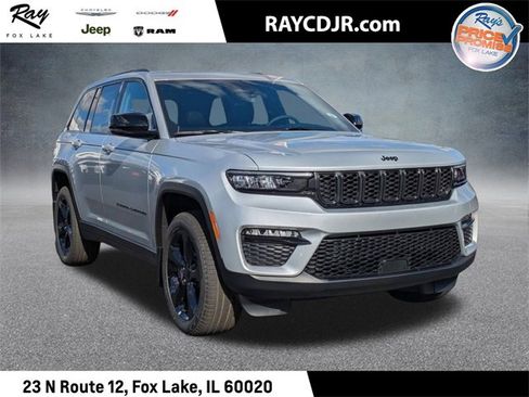 New 2025 Jeep Grand Cherokee Limited w/ Black Appearance Package image 1
