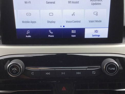 Used 2022 Ford Escape SEL AWD/4WD image 12