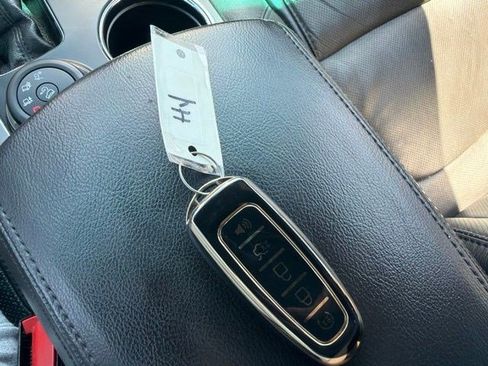 Used 2014 Ford Explorer Limited w/ Equipment Group 301A AWD/4WD image 34