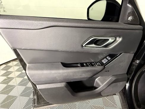 Used 2024 Land Rover Range Rover Velar Dynamic SE AWD/4WD image 11