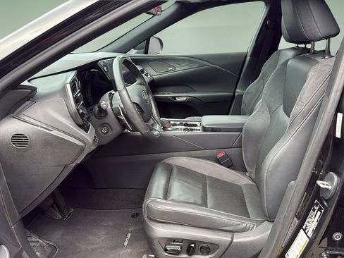 Used 2023 Lexus RX 350 w/ Accessory Package (2T) AWD/4WD image 11