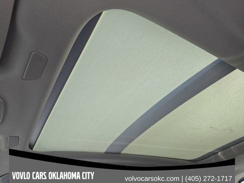 Used 2026 Volvo XC60 B5 Plus w/ Protection Package Premier AWD/4WD image 25