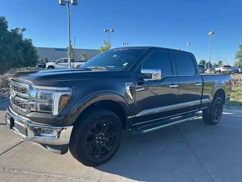 Used 2024 Ford F150 Lariat AWD/4WD image 3