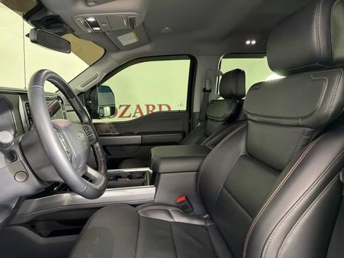 Used 2024 Ford F350 Lariat w/ Lariat Ultimate Package AWD/4WD image 11