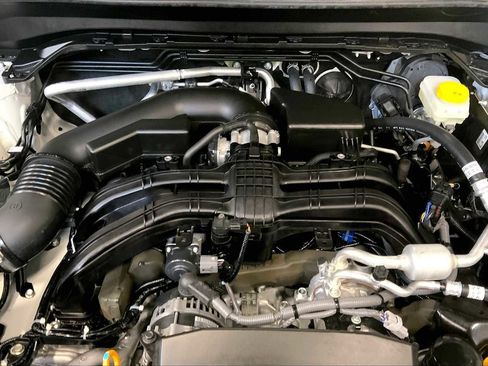 Certified 2025 Subaru Forester image 29