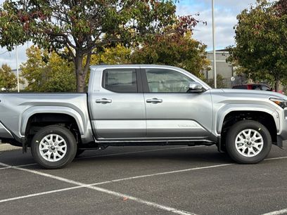 New 2026 Toyota Tacoma SR5