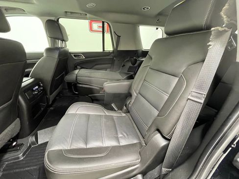 Used 2019 GMC Yukon Denali w/ Denali Ultimate Package AWD/4WD image 12