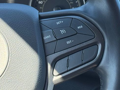 Used 2020 Jeep Cherokee Trailhawk w/ Comfort/Convenience Group image 20