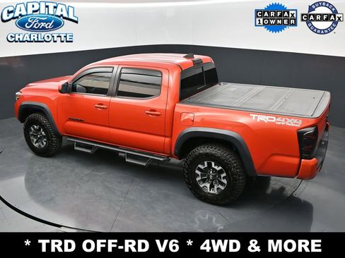 Used 2018 Toyota Tacoma TRD Off-Road w/ Technology Package AWD/4WD image 29