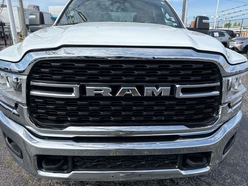 Used 2024 RAM 2500 Big Horn AWD/4WD image 48