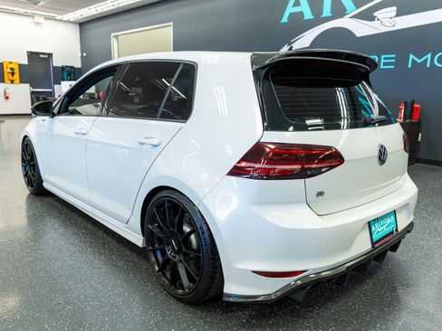 Used 2016 Volkswagen Golf R 4-Door image 7