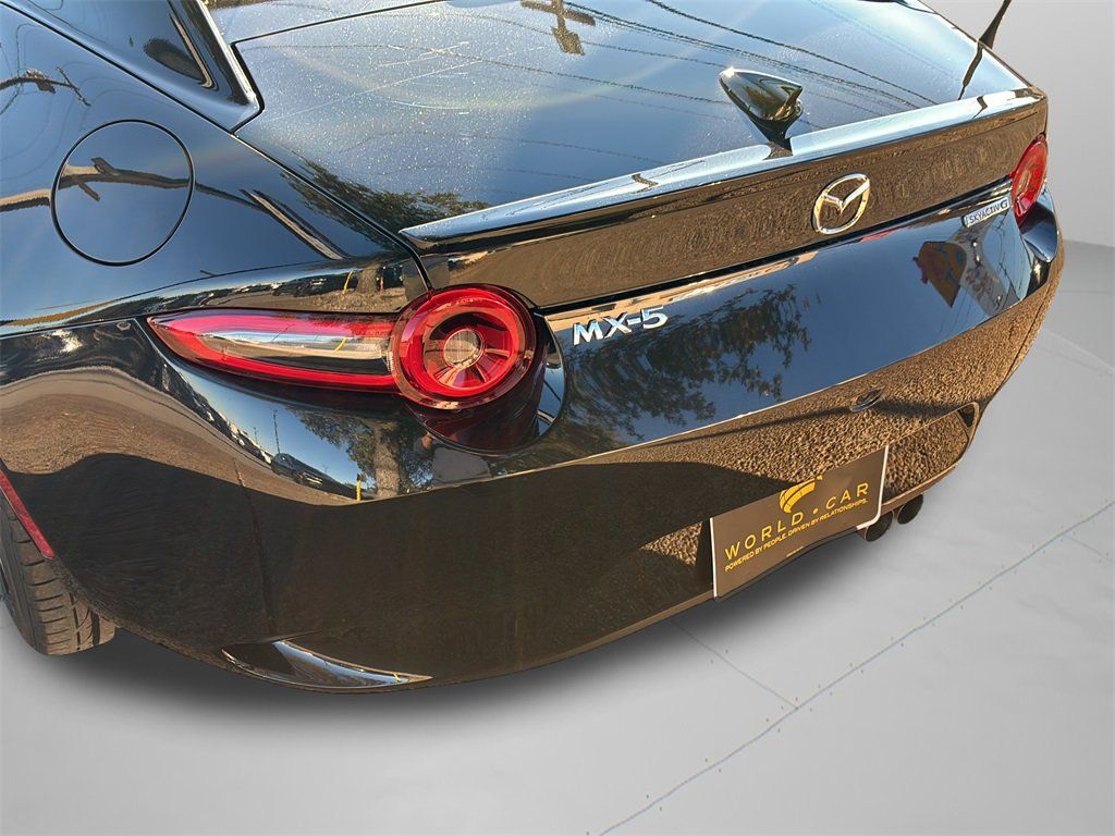 Used 2025 MAZDA MX-5 Miata RF Grand Touring RWD image 29