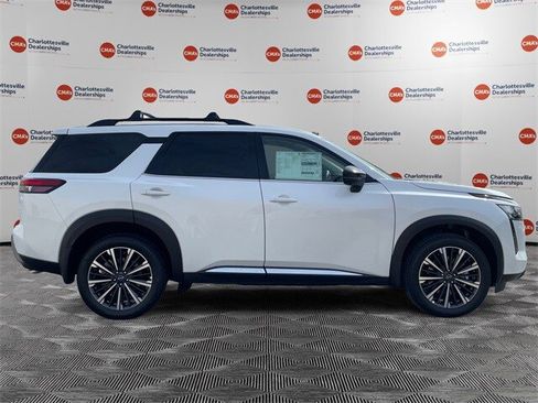 New 2026 Nissan Pathfinder Platinum image 6