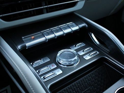 New 2026 Lincoln Nautilus Reserve image 19