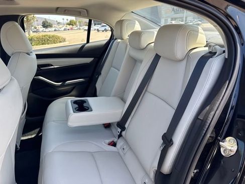 New 2025 MAZDA MAZDA3 2.5 Turbo Sedan w/Premium Plus image 21