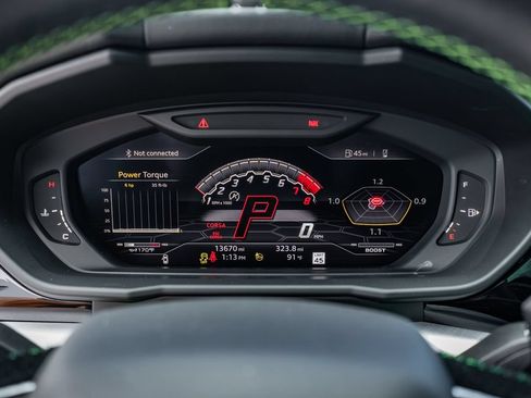 Used 2021 Lamborghini Urus AWD/4WD image 26