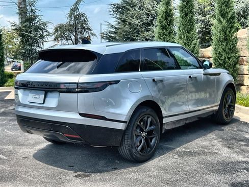 Certified 2025 Land Rover Range Rover Velar Dynamic SE image 5