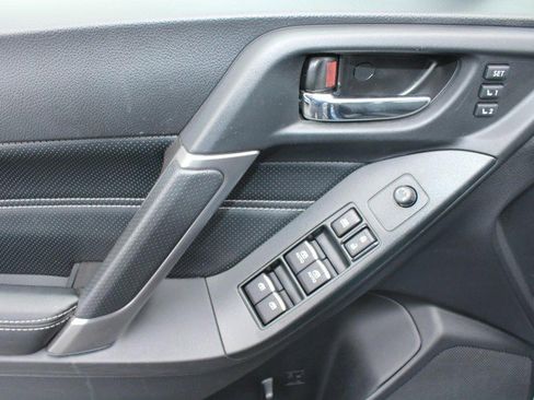 Used 2017 Subaru Forester 2.0XT Touring image 15