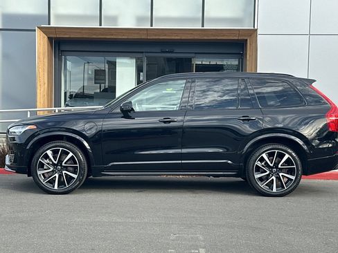 Used 2023 Volvo XC90 T8 Ultimate w/ Lounge Package AWD/4WD image 6