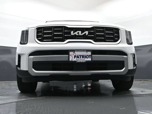 Used 2025 Kia Telluride S FWD image 52