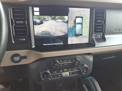 Certified 2022 Ford Bronco Wildtrak AWD/4WD image 24